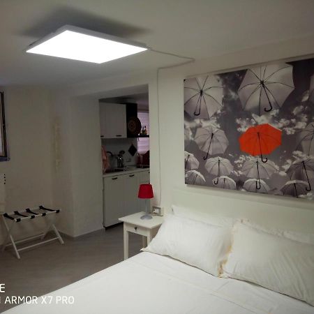 Ombrellorosso Apartment Cagliari Ngoại thất bức ảnh