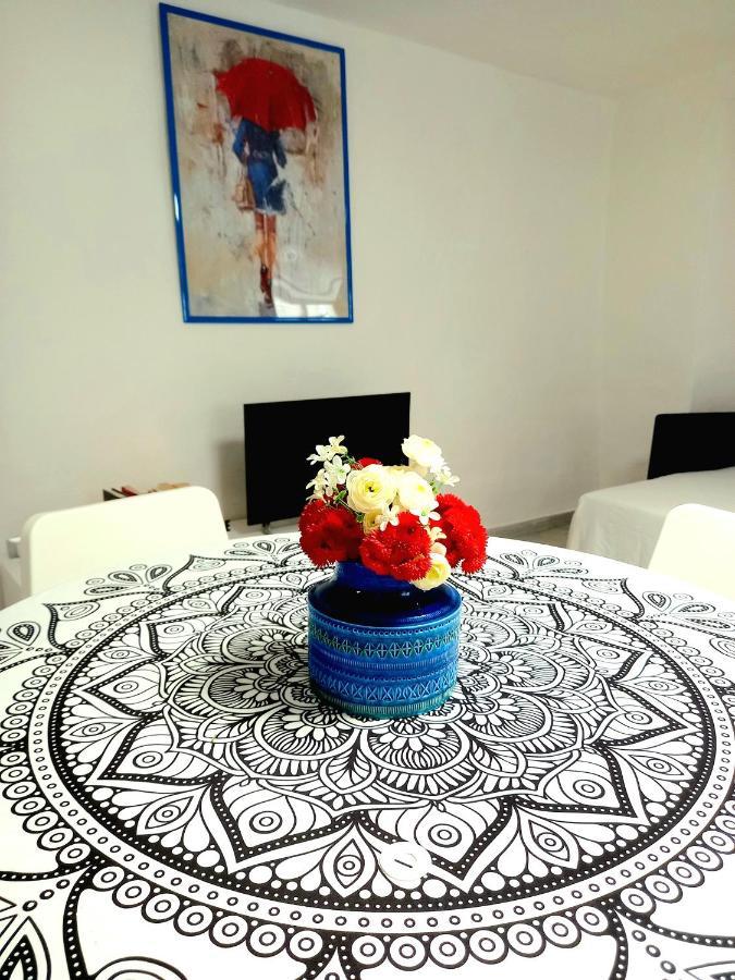 Ombrellorosso Apartment Cagliari Ngoại thất bức ảnh