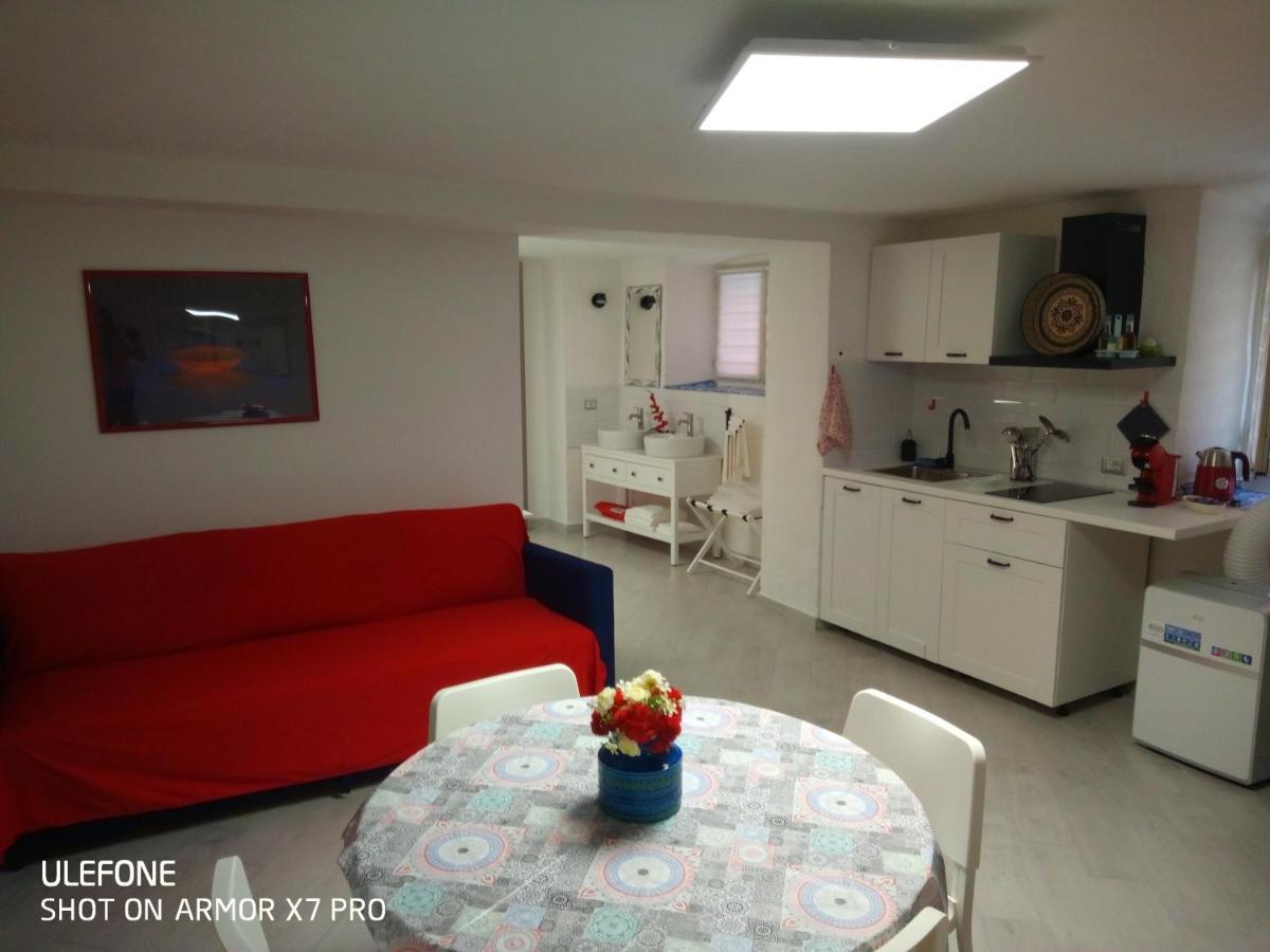 Ombrellorosso Apartment Cagliari Ngoại thất bức ảnh