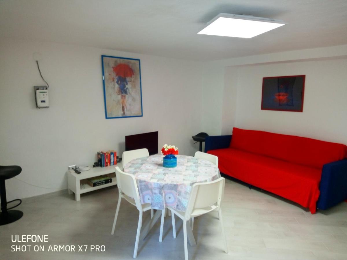 Ombrellorosso Apartment Cagliari Ngoại thất bức ảnh